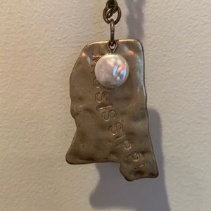 A Mississippi necklace